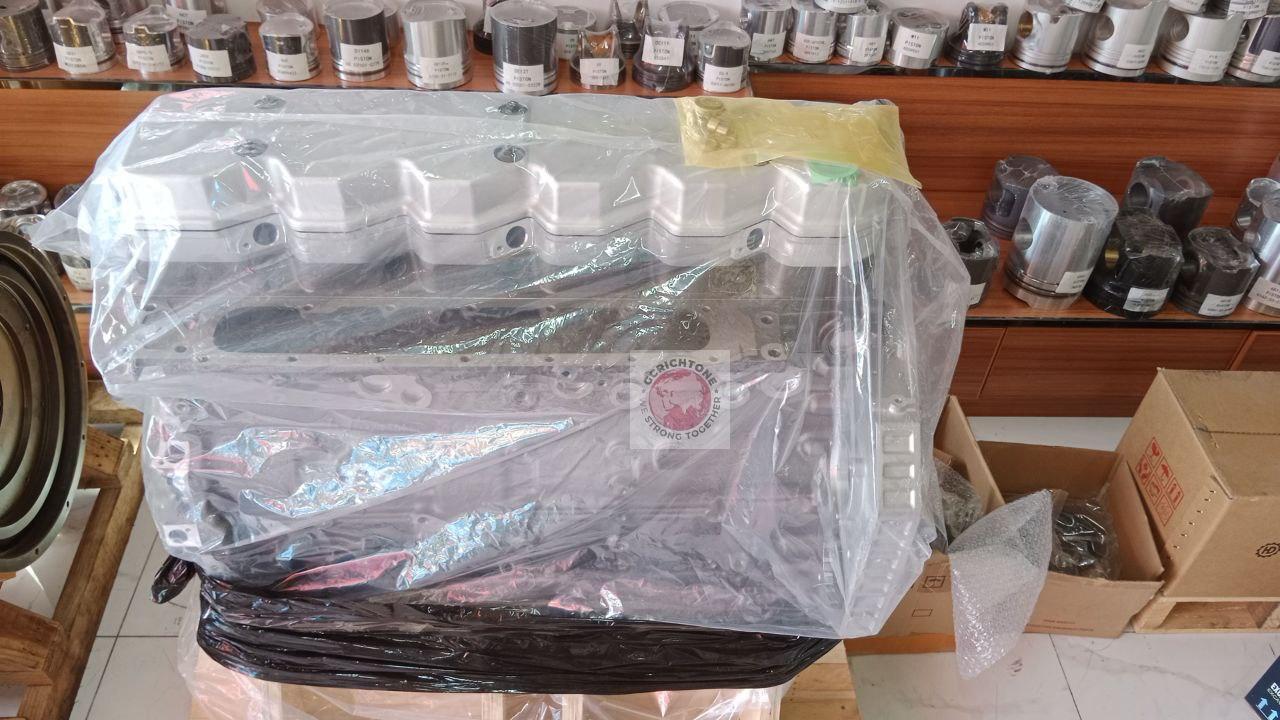 Шорт Блок двигателя Komatsu SAA6D107E Шорт Блок двигателя Komatsu SAA6D107E