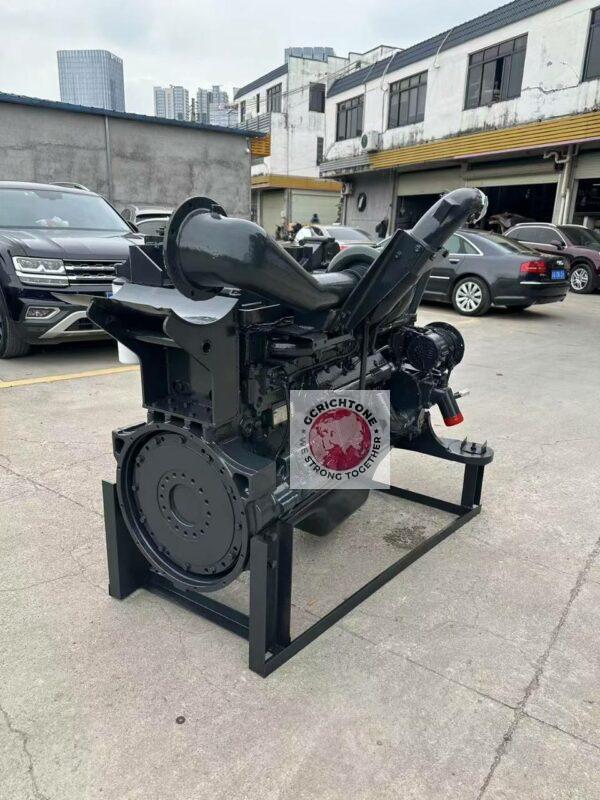 Дизельный двигатель Komatsu SAA6D140E-2 3 Дизельный двигатель Komatsu SAA6D140E-2